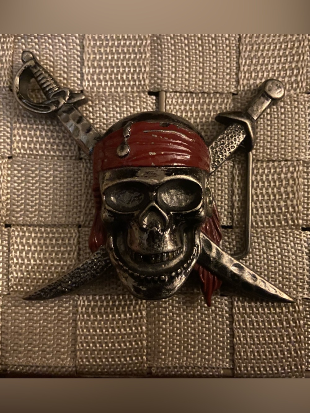 Pirate of the Caribbean Skull and Crossbones Belt Buckle